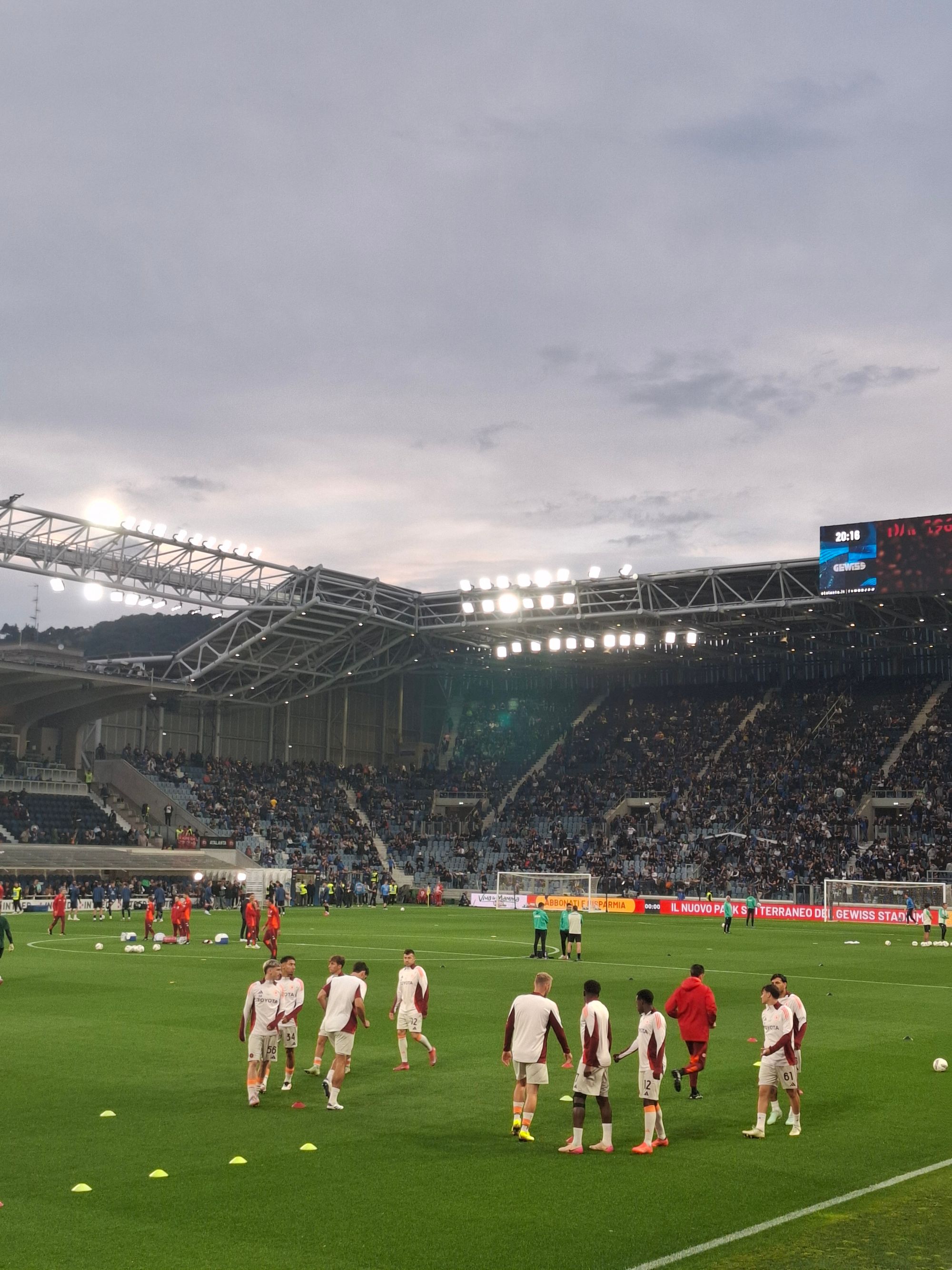 Nowiutki Gewiss Stadium w Bergamo [GALERIA]