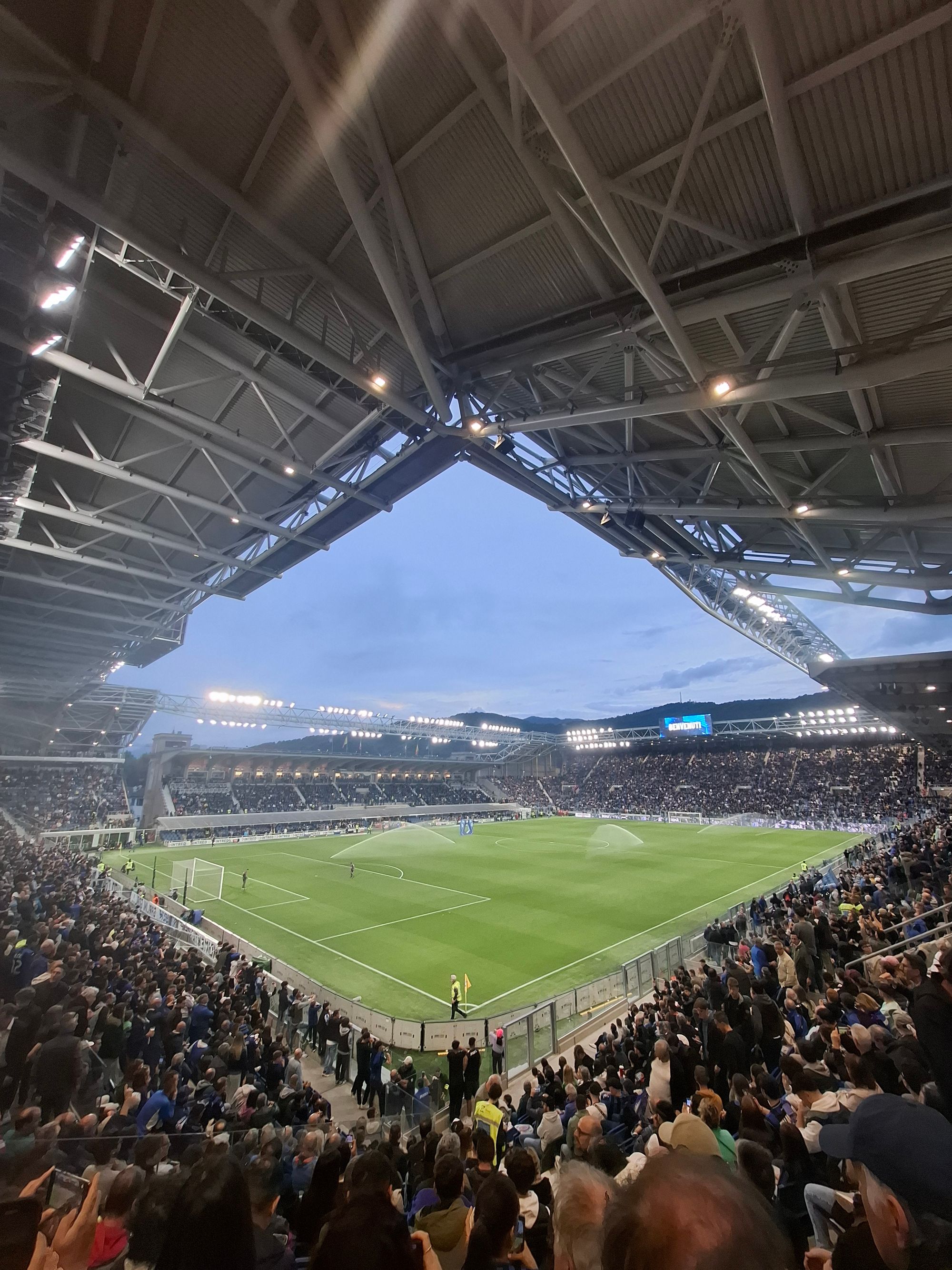 Nowiutki Gewiss Stadium w Bergamo [GALERIA]