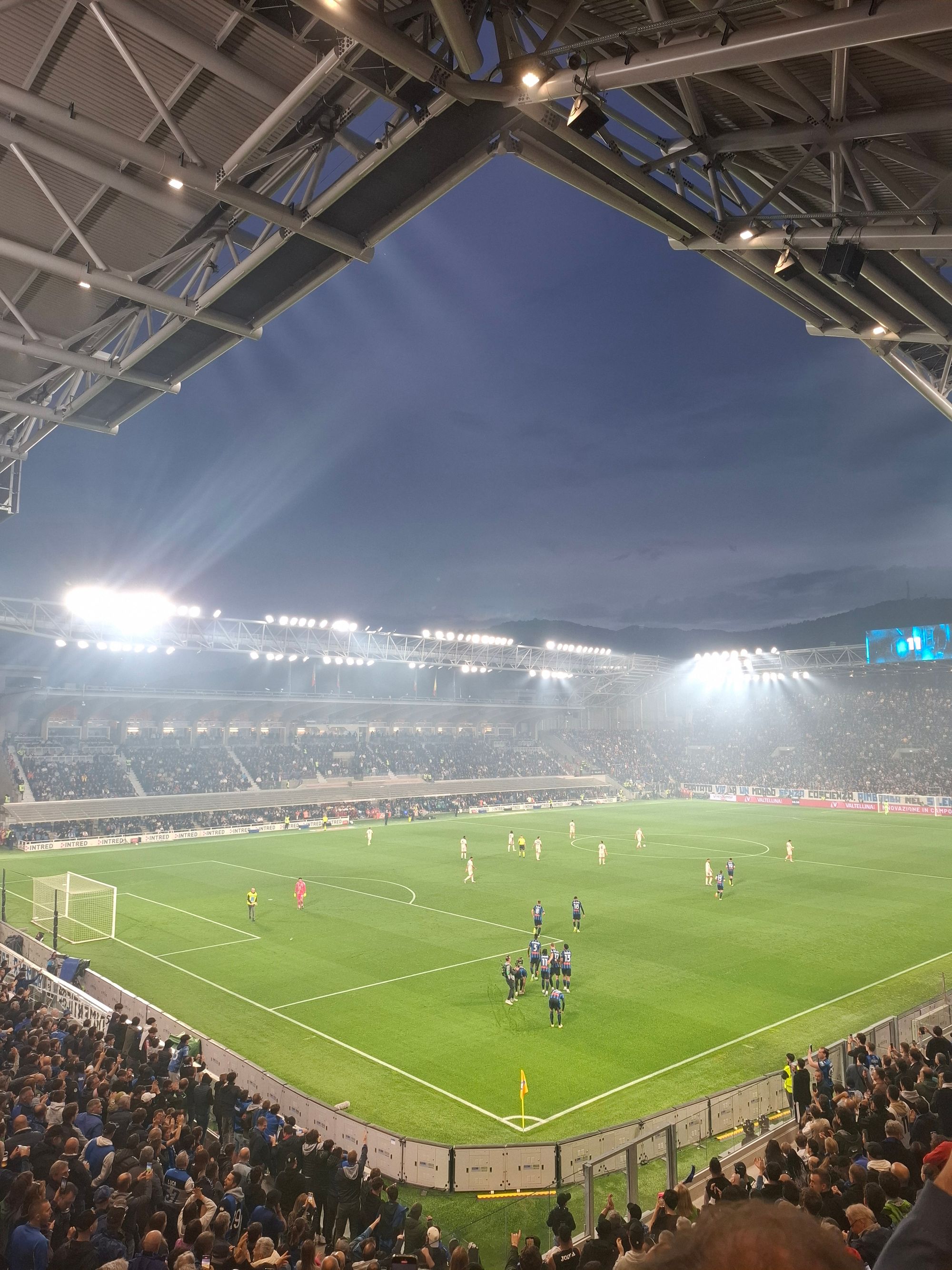 Nowiutki Gewiss Stadium w Bergamo [GALERIA]
